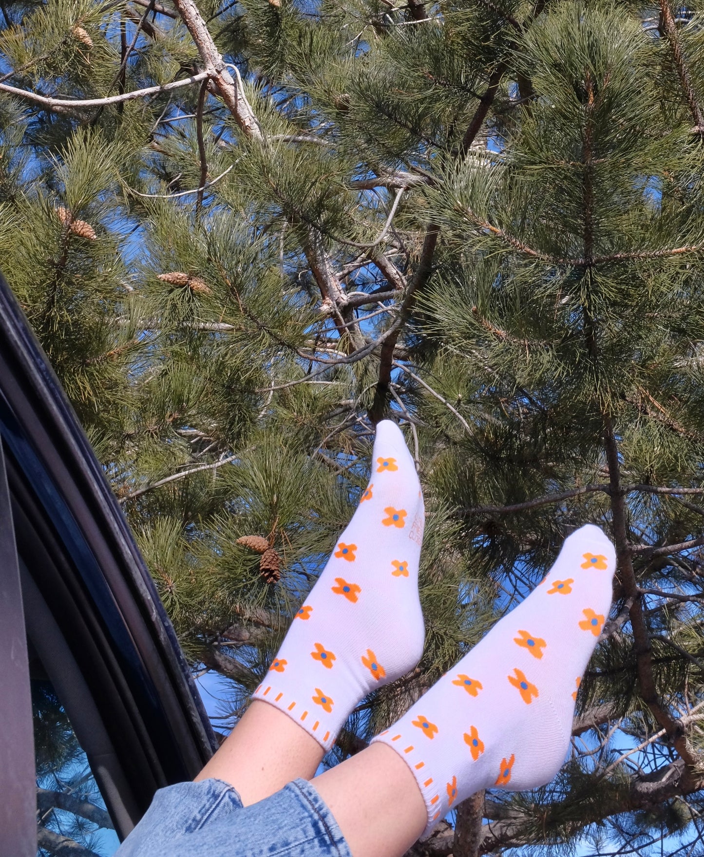 Orange Bloomies - Socks